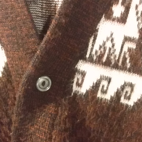 Sweater - Picture 2 of 5